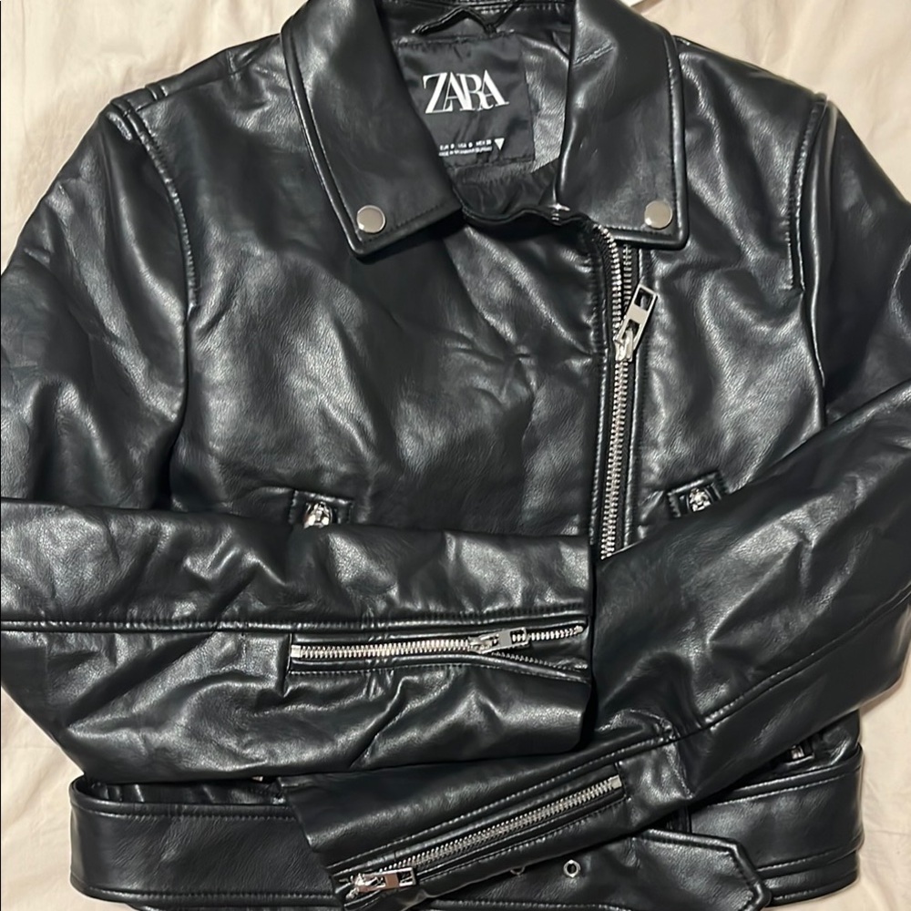 Zara Women's Black Leather Jacket